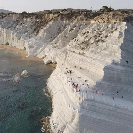 Casa Vacanze Kennedy Favara Buitenkant foto