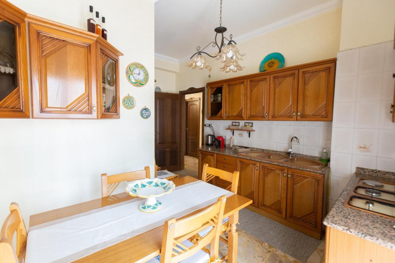 Kennedy Apartment *